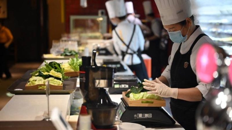 零食代工：揭秘食品生产的幕后流程与关键点**